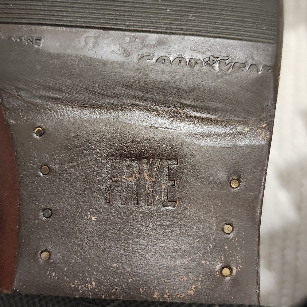 FRYE Genuine Leather Chelsea Boots – - Picture 9 of 10
